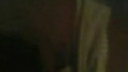 Femme au foyer sucer la bite et de donner à l'homme de livraison, Pas de l'argent réel film japonais de sex