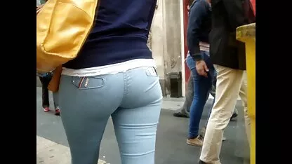 Deux maîtresse japonaise portant un massage japonais xxx pyjama dans-euthanasié par un maniaque et, à son tour, pénétrer le cheval d'un homme à son cheval.