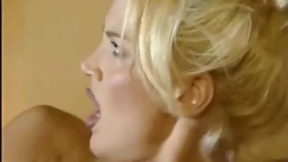 Elle a brûlé un hahal qui lèche le vagin aux beaux-enfants des femmes à l'esprit étroit et a décidé d'enseigner à tous ecoliere japonaise xxx les deux comment faire du cunnilingus