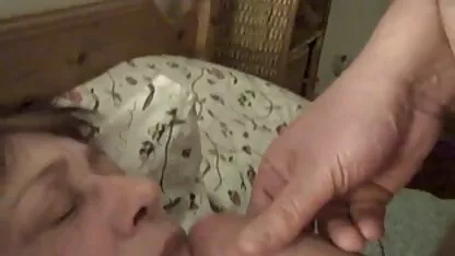 Jeune fille abandonnée a décidé de se venger de l'homme qui l'avait abandonnée parce qu'elle vieille et elle est venue au dernier jour pour se rendre à lui dans du porno japonais la passion et la location de photographie va éplucher le tout et puis nous verrons qui va baiser qui