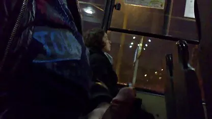 Chef d'œuvre Blonde sous l'apparence de poulet femelle le matin sur le vagin train japonais porno serré dans les voisins de champ