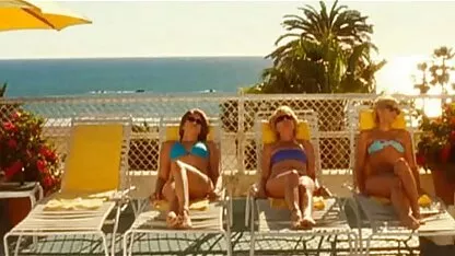 Shaggy bretzel partager les organes génitaux de son favori avec un vieil massage japonais xxx ami de l'école, le mettre sous