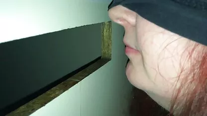 Masturbation porno anime japonais Unique sur le pénis avec stimulation de l'urètre avec le petit doigt d'une femme