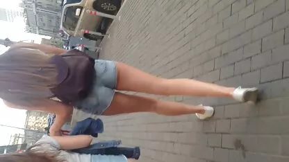 Une grand-mère de conte de fées. Avec la commande de video japonaise xxx pike (Tatyana Taneeva / SPComany)