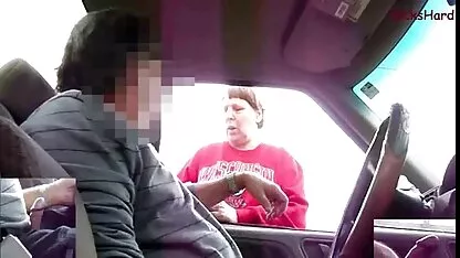 Un homme avec une grosse graisse une fille mince dans une piscine gonflable avec de l'huile pour ensuite conduire son petit ami dans une chatte serrée et ecoliere japonaise xxx atteindre l'orgasme