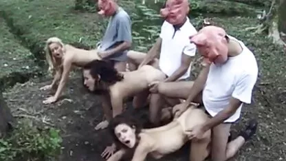 Un beau père film porno japonais streaming de l'ancien avec pisyun qui excite de brancher une fille et de frapper la bouche du ronflement avec l'organe masculin