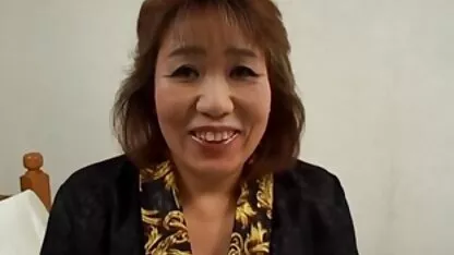 Mère psychologue a rattrapé les filles et a décidé de faire une séance de thérapie porno japonais non standard