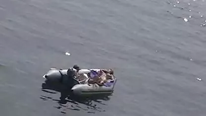 Baba coups de pied et éjacule quand fille était sucer les orteils qui est massage japonais porno grand