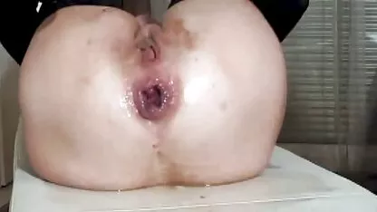 Pauvre passager Asiatique déchiré porno anime japonais par de nombreux membres de squeeze aux petits yeux, tourmenté dans toutes les crevasses