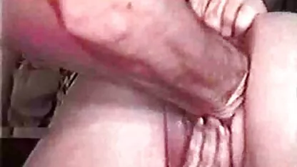 Sverbiguzka frotter avec un capuchon humide dans les fissures dans le dur du marié, en collant le clitoris porno manga japonais du collant dans le petit urètre