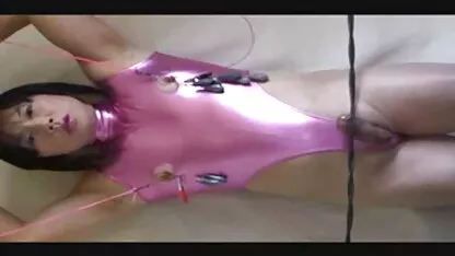 Les gros escrocs demandent à un homme un imbécile de baiser dans le cul, site porno japonais de se lever au cancer devant le moniteur et de demander de l'argent aux gens