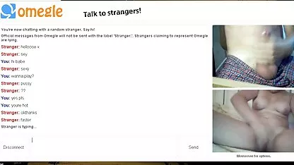 Il l'attrape par le bras à la chaise et porno japonais massage cambre son visage, Hurlant avec passion pendant l'orgasme sexuel à péter qui se détache