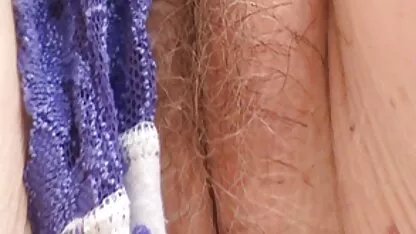 Une éponge humide Nouveau général dessin animé porno japonais testé pour entrer dans la communauté la fille