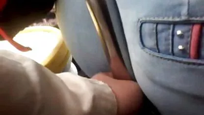 Les collègues se préparent pour le contrat de demain, Et soudain un film erotique japonais gratuit membre du registraire se trouve au fond de la gorge d'un employé