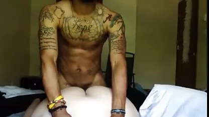 Valeria a video xxx japonais renoncé à son anniversaire pour la première fois et arracher la Vierge