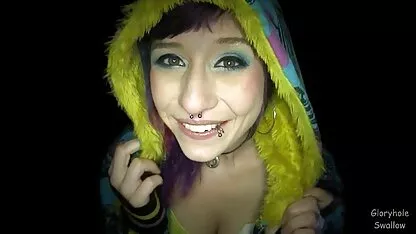 Doux nu OS burst dans elle manga japonais porno chatte avec humide doigts