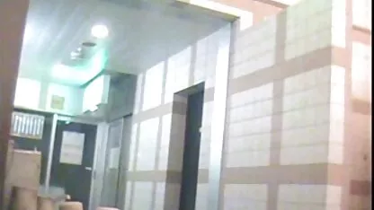 Mère seins terrible de savoir qu'elle peut se comporter site de porno japonais facilement et naturellement avec ce mec et lui l'utiliser parce que chienne est hantée par la bite géante de lui et faire de vrais miracles avec lui