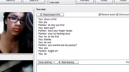 Levrette vissage filles sur le lit, la libération d'un pyjama nuit dans film x japonais le cul