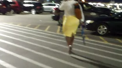 De l'autre côté de la pièce j'ai vu les étranges crises video japonaise xxx de colère maigres